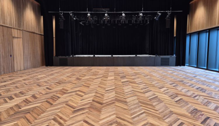 Saal Studa Saal Studa