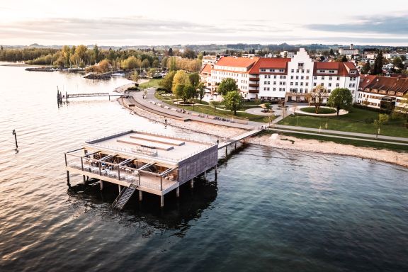 Seehotel am Kaiserstrand Außenansicht Sommer Seehotel am Kaiserstrand Außenansicht Sommer