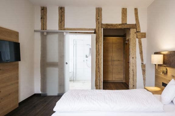 Zimmer im Hotel Lamm, Bregenz Zimmer im Hotel Lamm, Bregenz