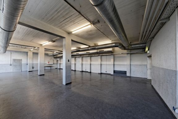 Wohnzimmer Altes Hallenbad, Feldkirch Wohnzimmer Altes Hallenbad, Feldkirch