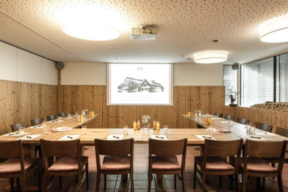 Seminarraum Löwen Nofels Seminarraum Löwen Nofels