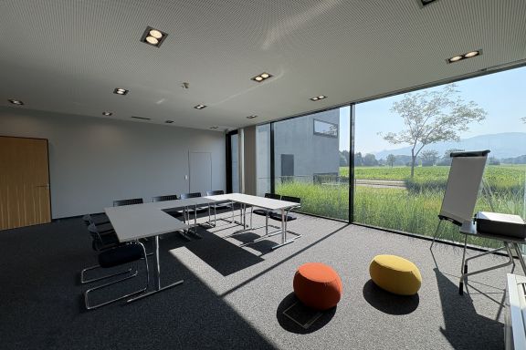 Competence Center Rheintal Seminarraum bestuhlt Competence Center Rheintal Seminarraum bestuhlt
