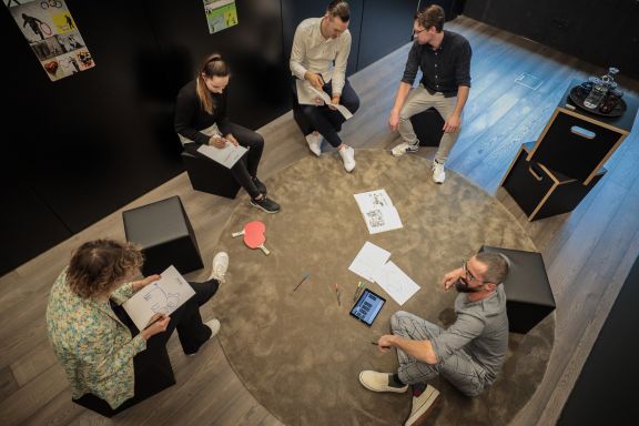 Revier Mountain Lodge Montafon-Kreativraum Banksy Revier Mountain Lodge Montafon-Kreativraum Banksy