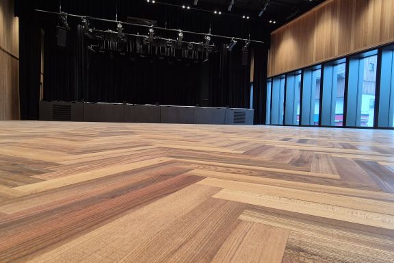 Saal Studa Saal Studa