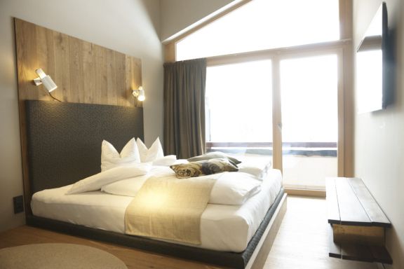 Zimmerbeispiel Walliserhof, Brand Zimmerbeispiel Walliserhof, Brand