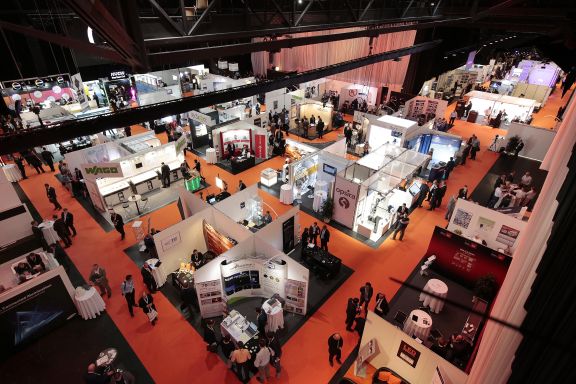 Ausstellung LED Symposium Werkstattbühne Festspielhaus Bregenz Ausstellung LED Symposium Werkstattbühne Festspielhaus Bregenz