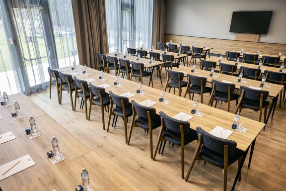 Tagungsraum TUI BLUE Montafon Tagungsraum TUI BLUE Montafon