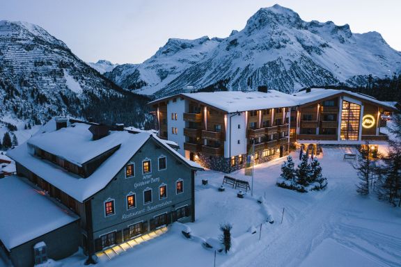 Außenansicht im Winter, Seminarhotel Goldener Berg Außenansicht im Winter, Seminarhotel Goldener Berg