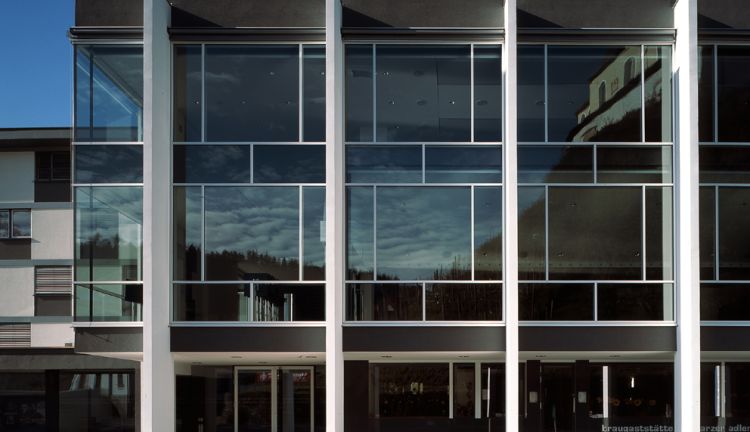 Fensterfront Vinomnasaal, Rankweil Fensterfront Vinomnasaal, Rankweil
